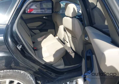 2016 Ford Focus Se из США, поврежденный, VIN 1FADP3K23GL371567